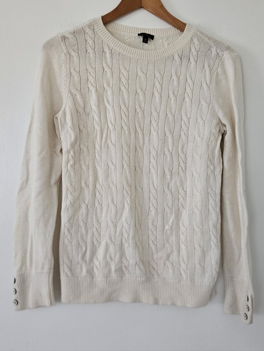 Talbots Womens Sweater M Cable Knit Ivory Old Money Preppy Timeless Coastal